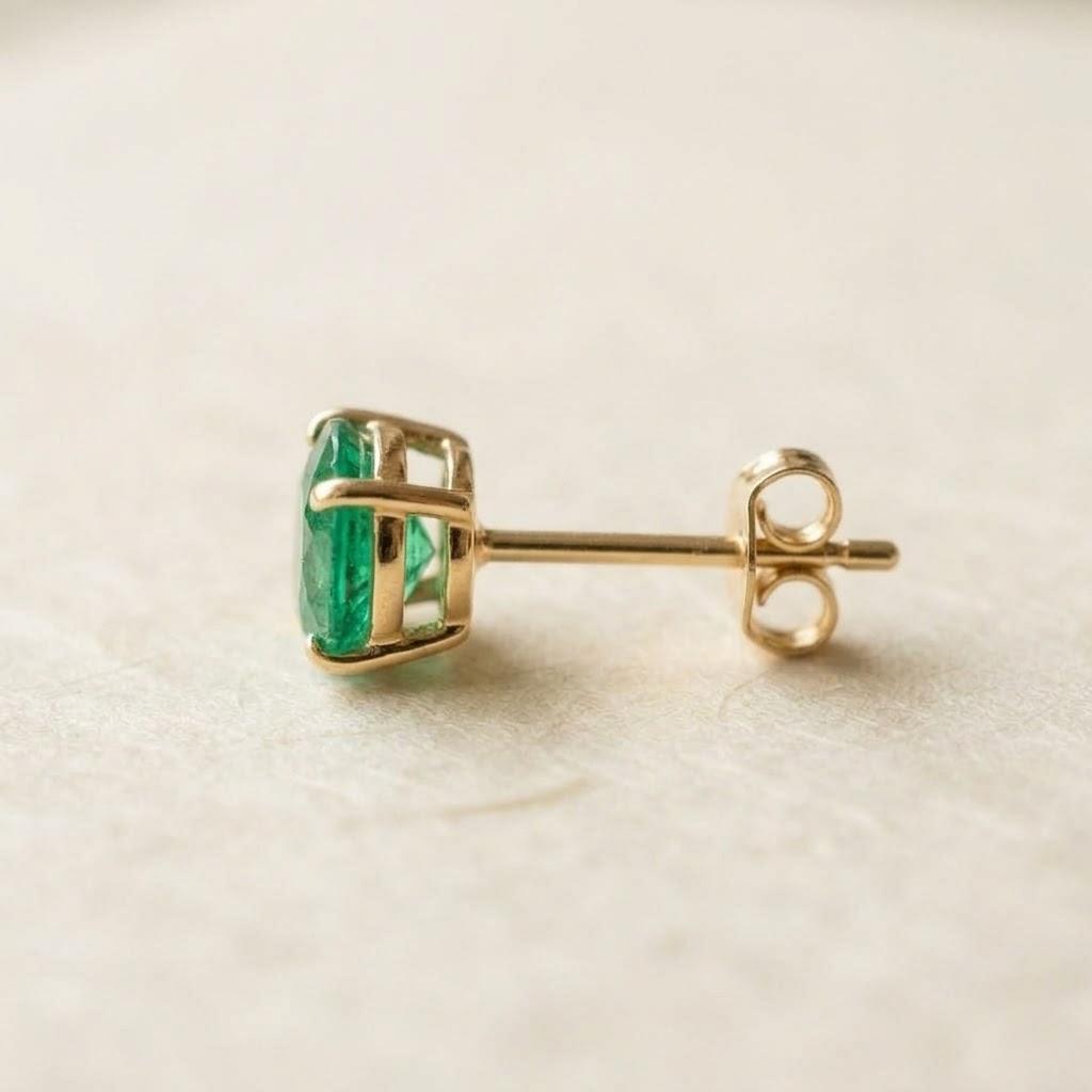 Brote Emerald Studs, 18k yellow gold, side view