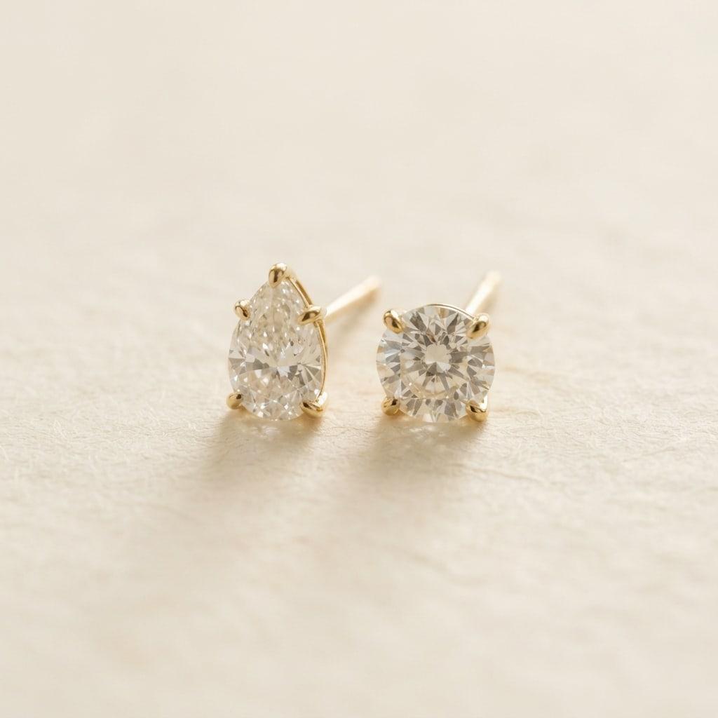 Diálogo Mismatched Studs